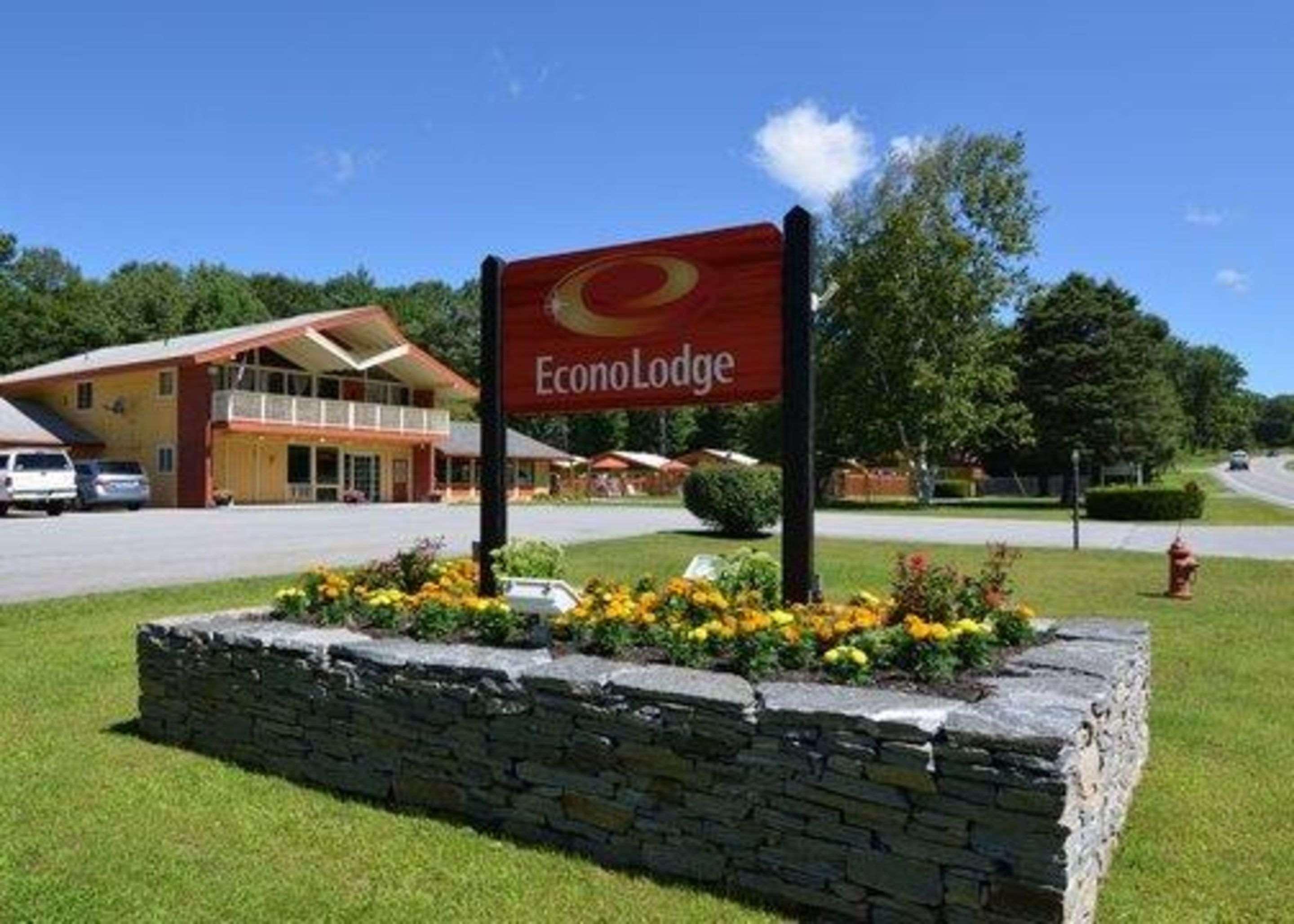 Econo Lodge Manchester Center Ngoại thất bức ảnh